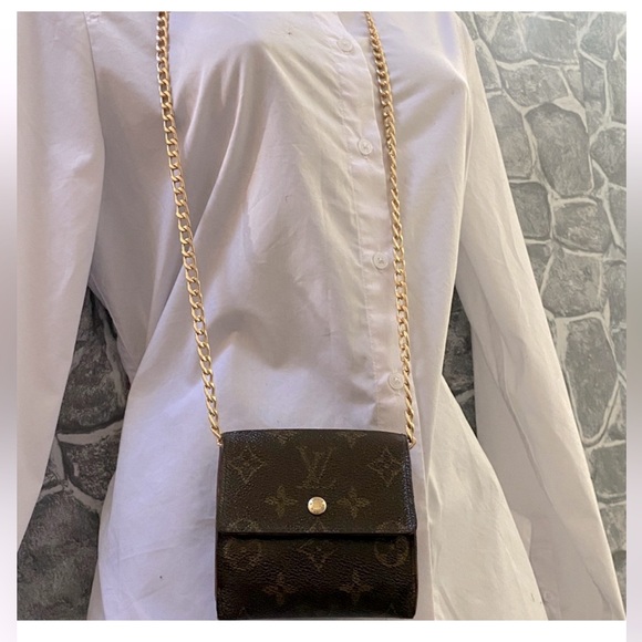 Louis Vuitton Vintage Monogram Compact Wallet with Chain - Picture 14 of 14